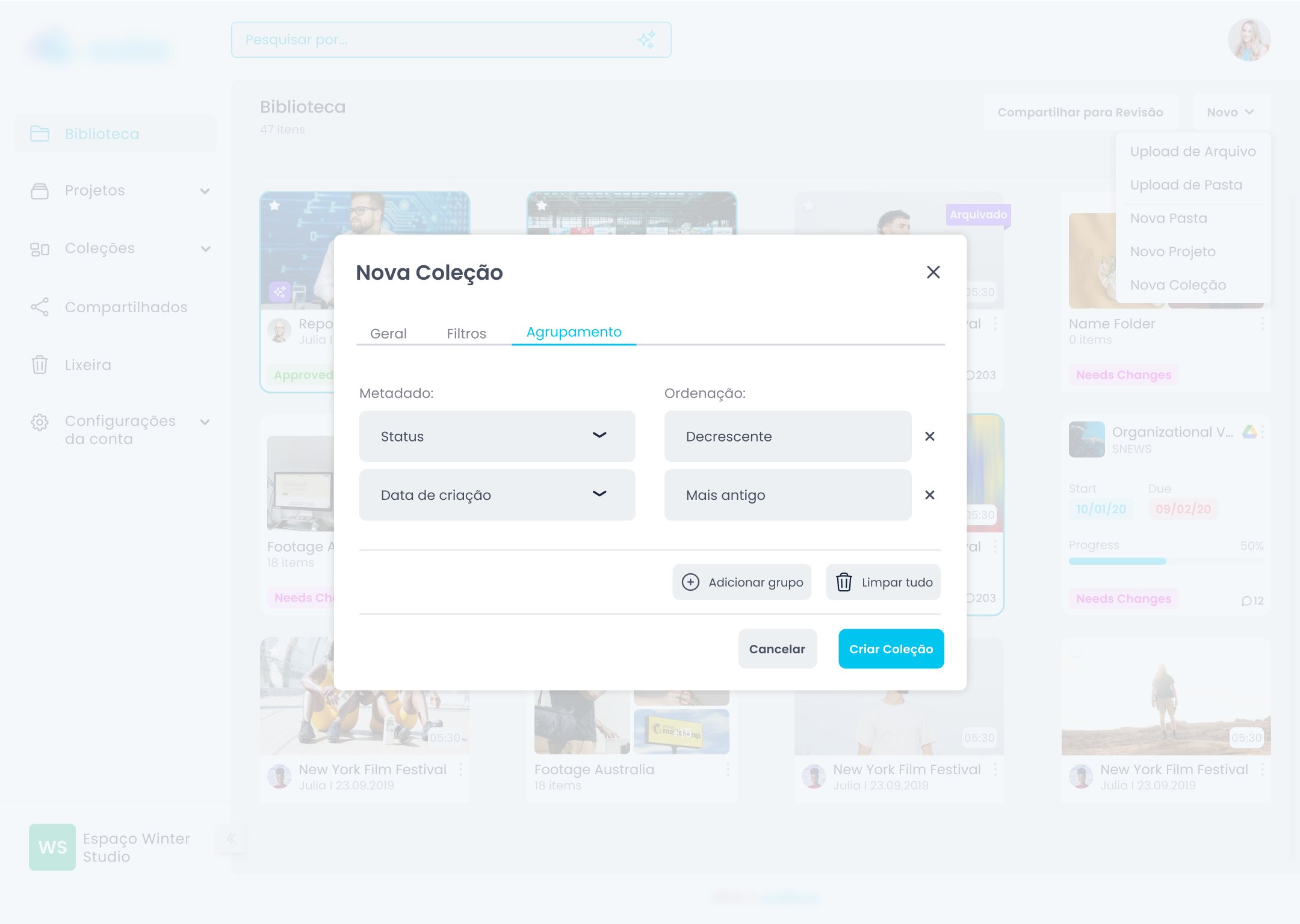 Player de vídeo com painel de metadados lateral editável